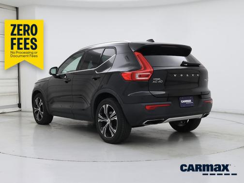 Black 2020 Volvo XC40 T5 Inscription