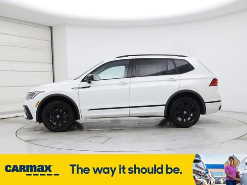 2022 Volkswagen Tiguan SE R-Line Black