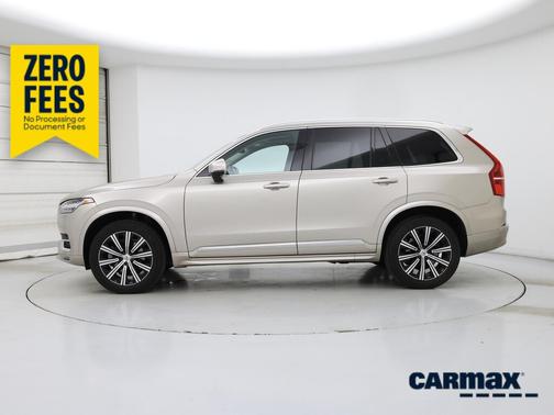 Gold 2025 Volvo XC90 B5 Core