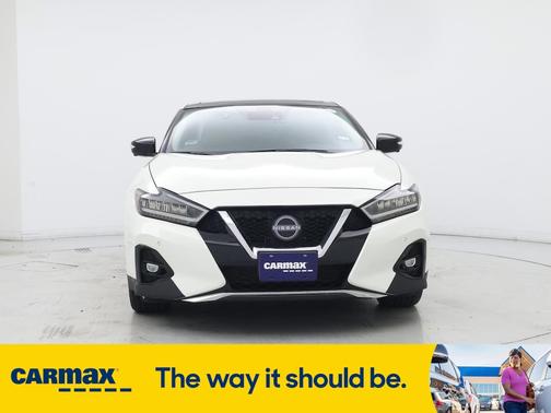 2023 Nissan Maxima Platinum