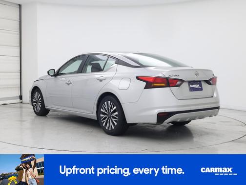 2024 Nissan Altima SV