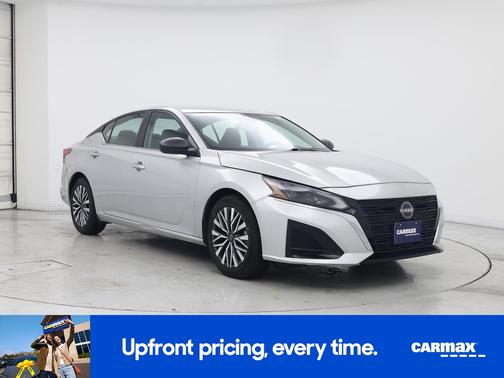 2024 Nissan Altima SV
