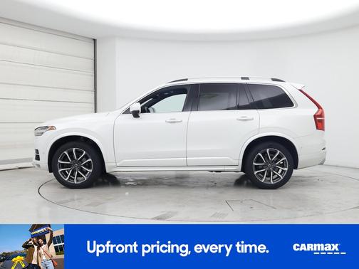 2019 Volvo XC90 T6 Momentum
