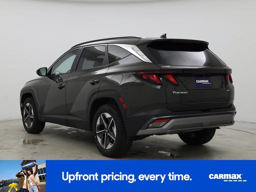 Green 2025 Hyundai TUCSON SEL