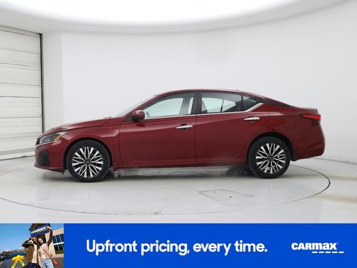 2023 Nissan Altima SV