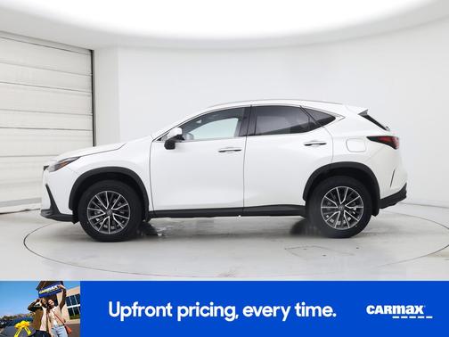 White 2024 Lexus NX 350