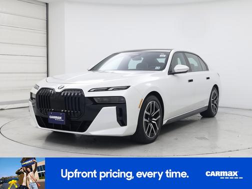 2023 BMW 740 I