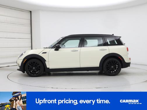 White 2017 MINI Clubman