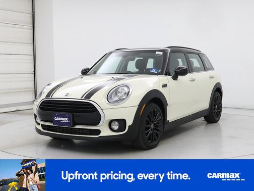 White 2017 MINI Clubman