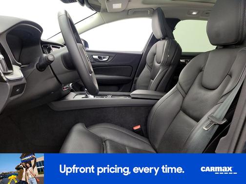 2024 Volvo V60 Cross Country B5 Ultimate