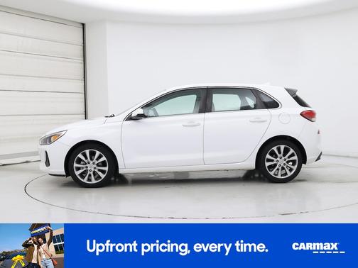 White 2018 Hyundai ELANTRA GT