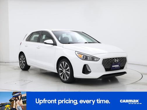 White 2018 Hyundai ELANTRA GT