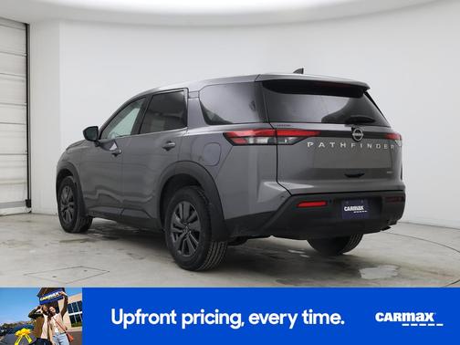 2024 Nissan Pathfinder S