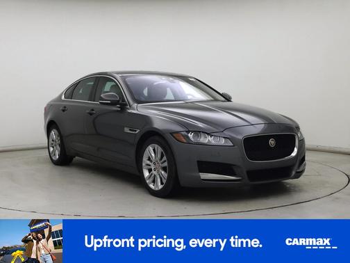 2017 Jaguar XF Premium