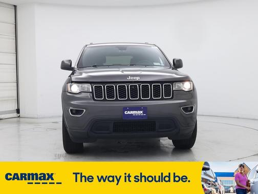 2017 Jeep Grand Cherokee Laredo