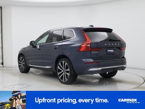 2023 Volvo XC60 B5 Ultimate Bright Theme