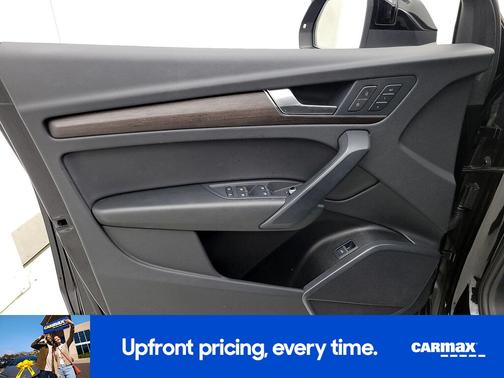 Black 2023 Audi Q5 S-Line Premium