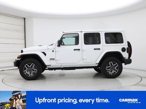 White 2025 Jeep Wrangler Sahara