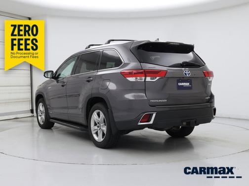Silver 2018 Toyota Highlander Hybrid Limited