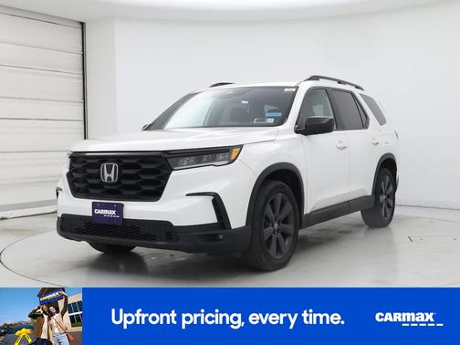 White 2023 Honda Pilot Sport