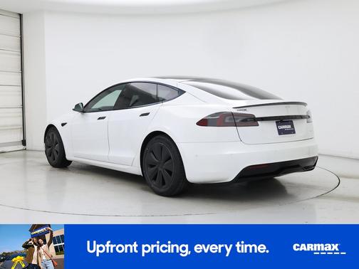 White 2022 Tesla Model S Plaid