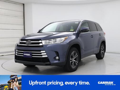 Blue 2017 Toyota Highlander LE Plus