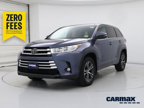 Blue 2017 Toyota Highlander LE Plus