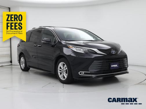 Black 2025 Toyota Sienna Limited