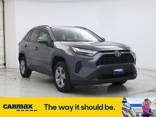 2022 Toyota RAV4 Hybrid XLE