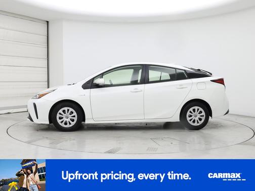 2021 Toyota Prius LE