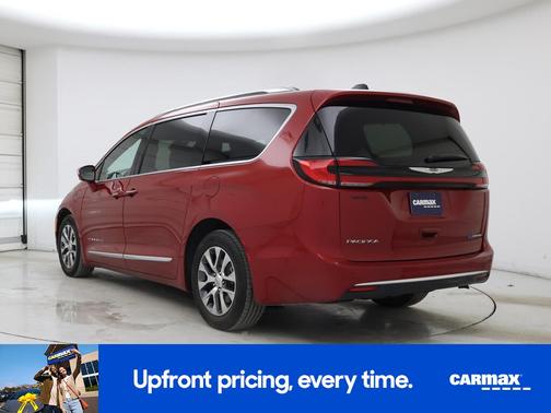 2024 Chrysler Pacifica Hybrid Pinnacle