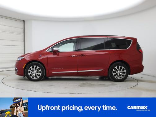 2024 Chrysler Pacifica Hybrid Pinnacle