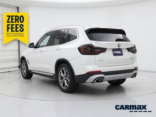 White 2022 BMW X3 XDrive30i