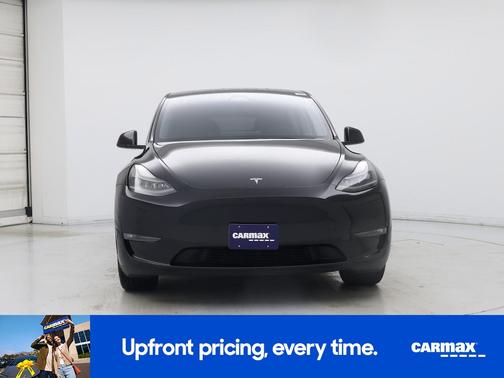 Black 2022 Tesla Model Y Long Range