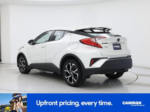 Pearl 2021 Toyota C-HR XLE