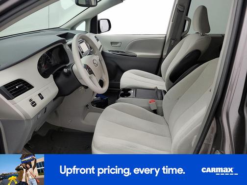 2014 Toyota Sienna LE