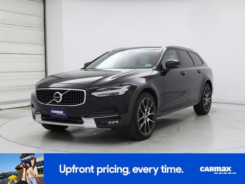 Black 2018 Volvo V90 T6 Cross Country