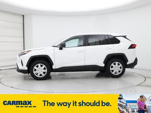 2023 Toyota RAV4 LE