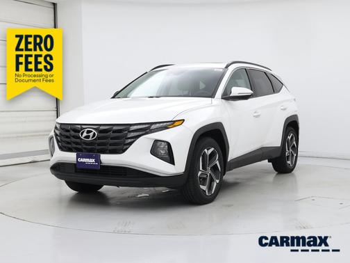 White 2023 Hyundai TUCSON SEL