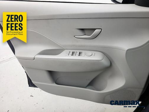 Blue 2024 Hyundai KONA SE