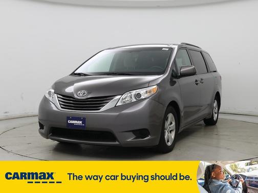 2015 Toyota Sienna LE