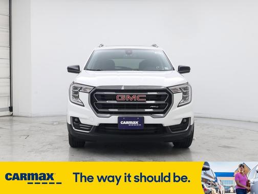 2022 GMC Terrain AT4
