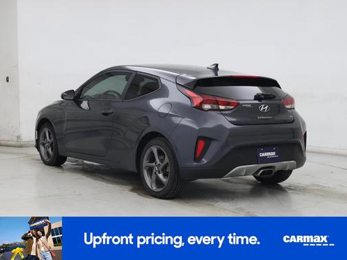 2020 Hyundai Veloster 
