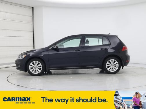 2018 Volkswagen Golf SE