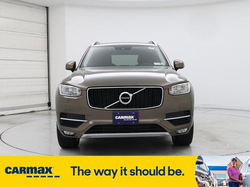 2016 Volvo XC90 T5 Momentum