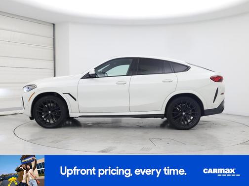 2022 BMW X6 M50i