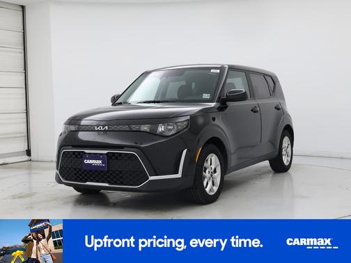 Black 2024 Kia Soul LX