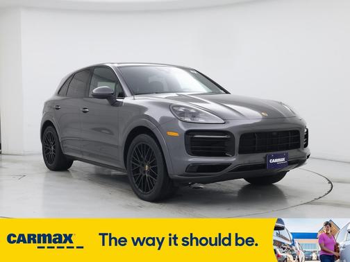 2022 Porsche Cayenne S