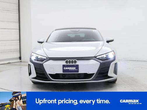 2022 Audi e-tron GT Premium Plus