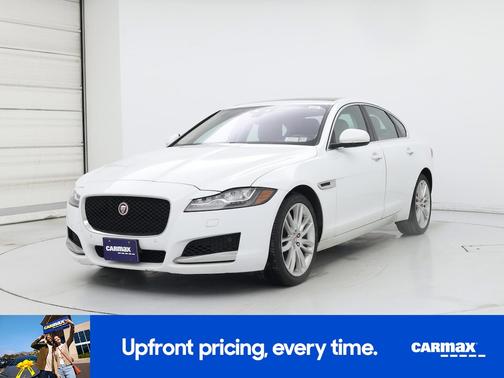 2016 Jaguar XF Premium